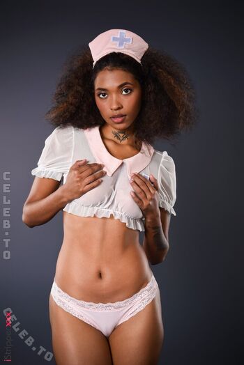 Full leaked Istripper private photo
