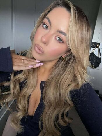 Full leaked Itsalirose private photo