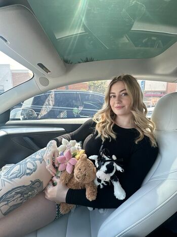 Full leaked Itsbellaxrose private photo