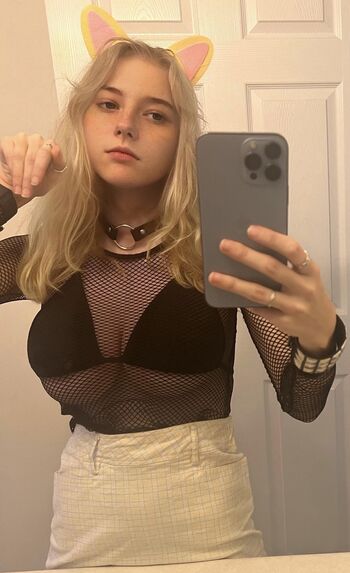 Full leaked Itsbumblebea private photo