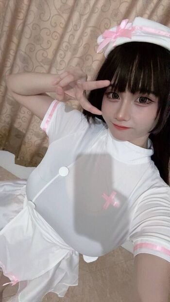 Full leaked Itsch y private photo