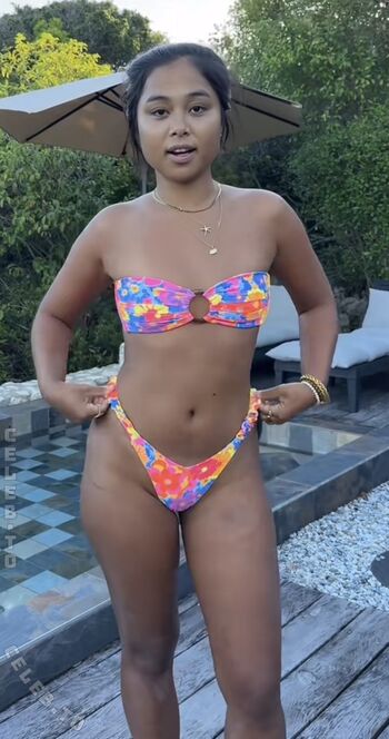Full leaked Itscococeline private photo