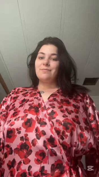 Full leaked Itsericakelly private photo