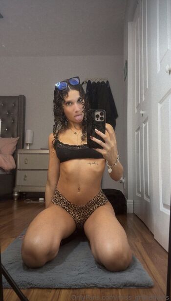 Full leaked Itsgracedaviis page private photo