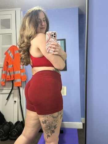 Full leaked Itskerry private photo