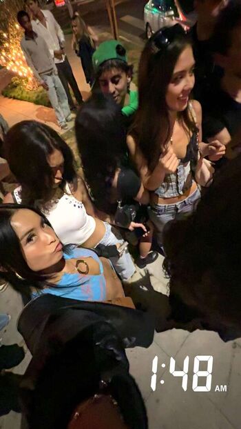 Full leaked Itslaaurr private photo