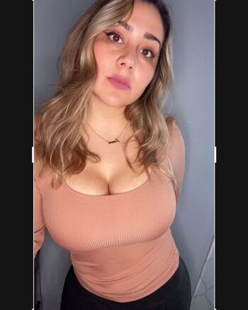itslauraa14