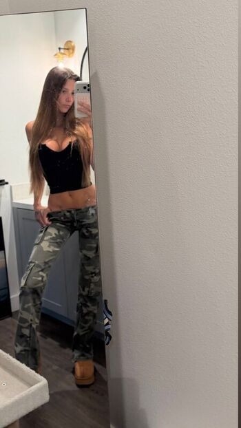 Full leaked Itsleahblack private photo