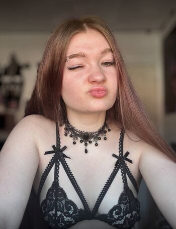Full leaked Itslexiroseee private photo