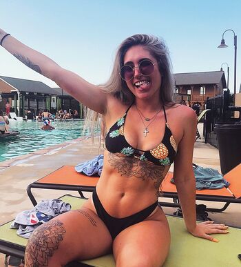 Full leaked Itsraeganbailey private photo