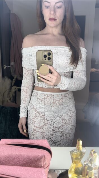 Full leaked Itsredredred private photo