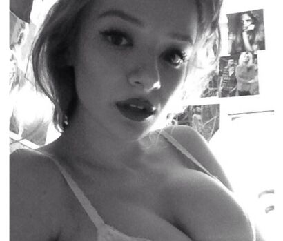 Full leaked Itssarahparker private photo