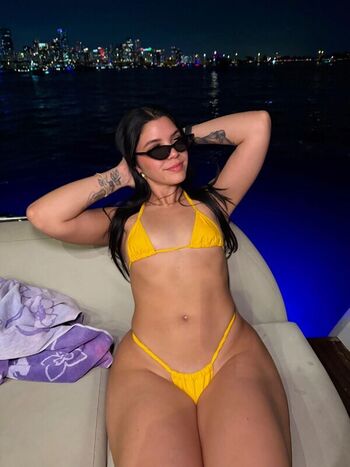 Full leaked Itssmaribaby private photo