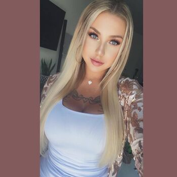 Full leaked Itssstaraaa private photo