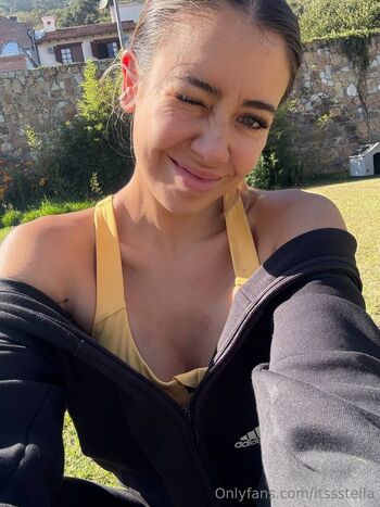 Full leaked Itssstella private photo