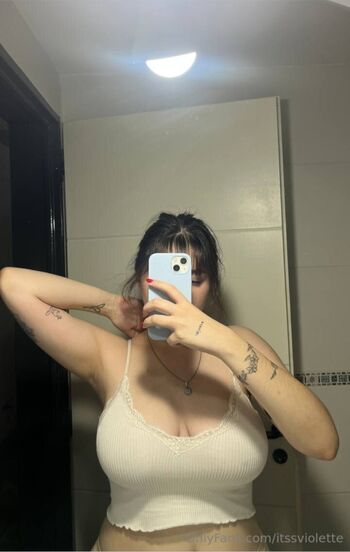 Full leaked Itsviolette private photo