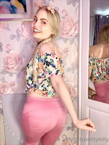 Full leaked Ittybittyprettykitty private photo