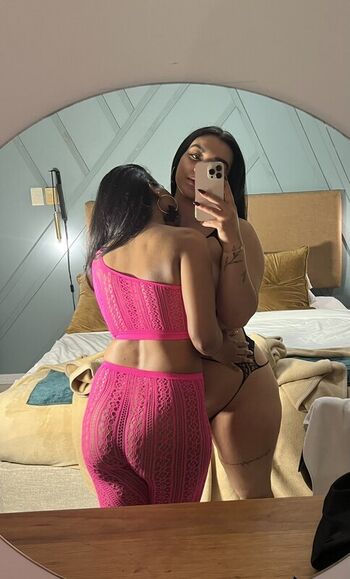 Full leaked Itz cam x private photo