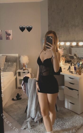 Full leaked Itz leonie private photo