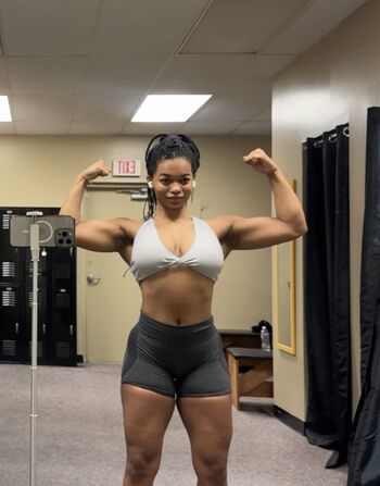 Full leaked Itzmelanin private photo
