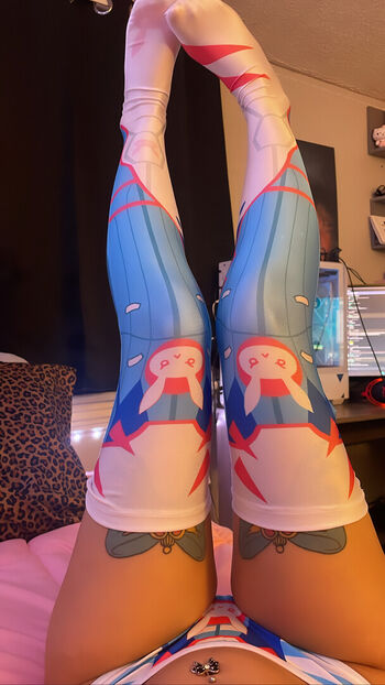 Full leaked Itzombie private photo