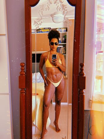 Full leaked Ivi pizzott private photo