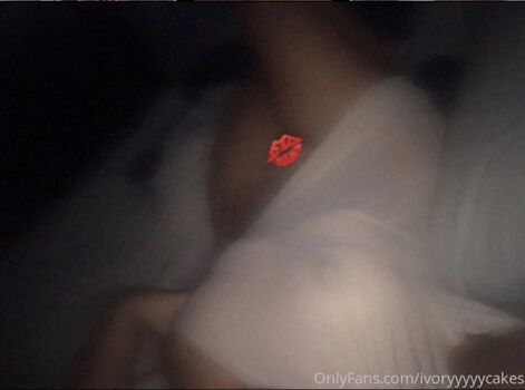 Full leaked Ivoryyyyy private photo