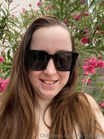 Full leaked Ivy spooks private photo
