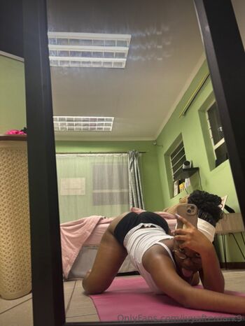 Full leaked Ivyafterdark private photo