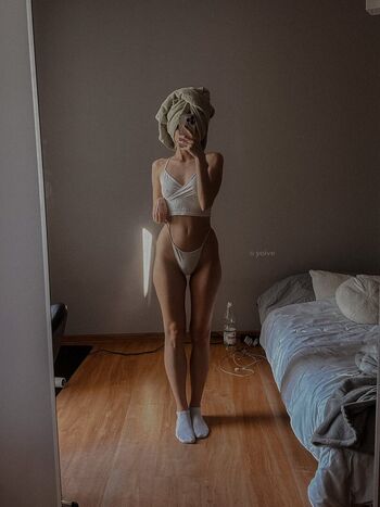 Full leaked Ivylipps private photo