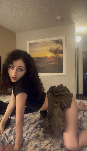 Full leaked Ivyval private photo
