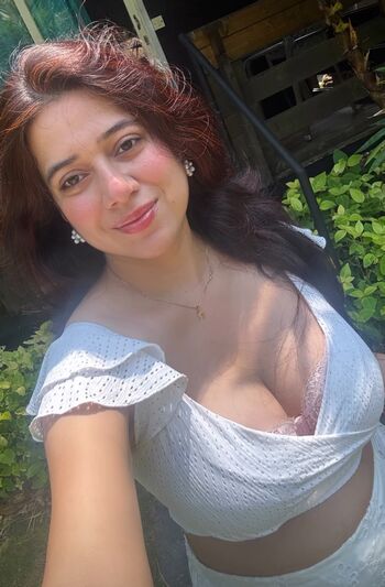 Full leaked Iwishwithprachi private photo
