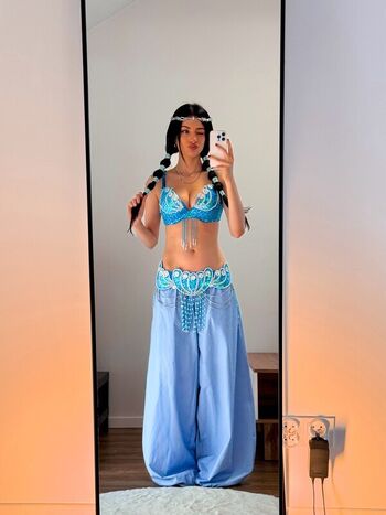 Full leaked Izabeii page private photo