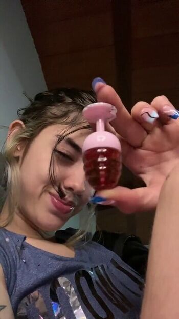 Full leaked Izismusic private photo