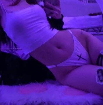 Full leaked Izolyator natsuki private photo