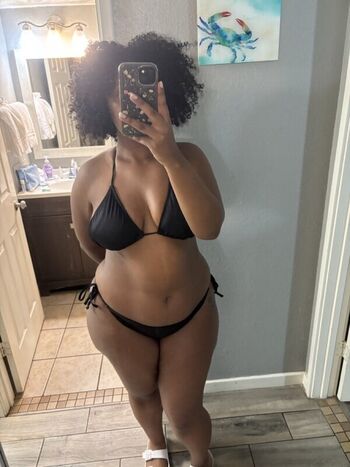 Full leaked Izzbizz private photo