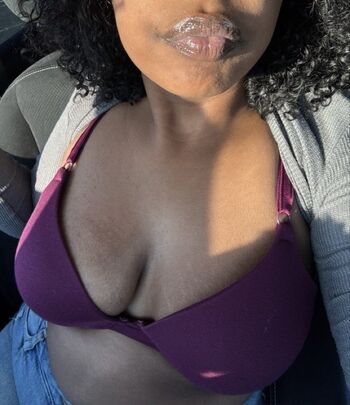 Full leaked Izzbizz private photo