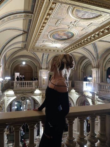 Full leaked Izzi dame page private photo