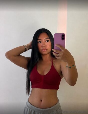 Full leaked Izziwu private photo