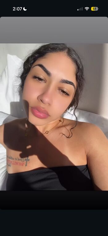 Full leaked Izzliyah private photo