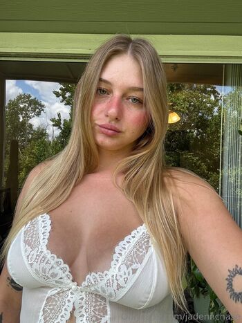 Full leaked Izzybizzybelle page private photo