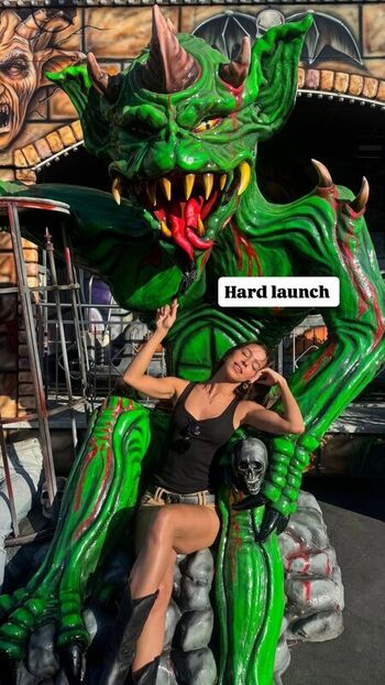 Full leaked Izzybizzyspider private photo