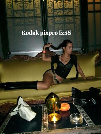 Full leaked Izzybizzyspider page private photo