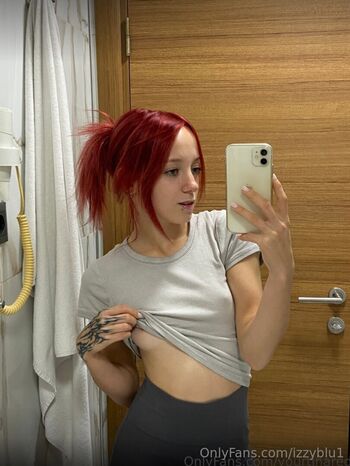 Full leaked Izzyblu page private photo