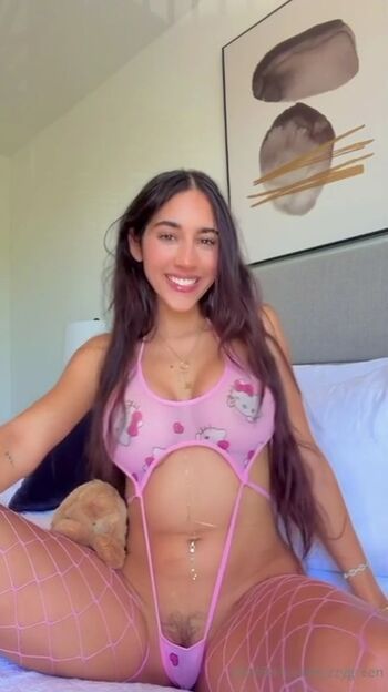 Full leaked Izzygreen private photo