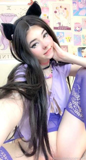 Full leaked Izzyjizzy private photo