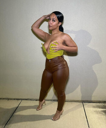 izzypaigee