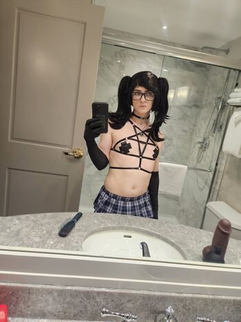 Full leaked Jackie private photo