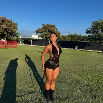 Jacqueline G Castro