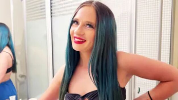 Full leaked Jacquieetmicheltv private photo